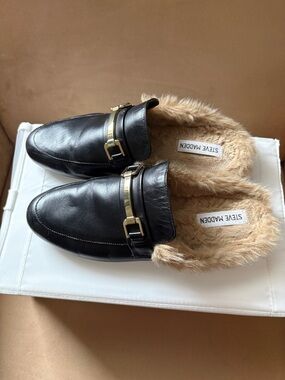 Steve Madden Black Leather Faux Fur-Lined Slip-On Loafers